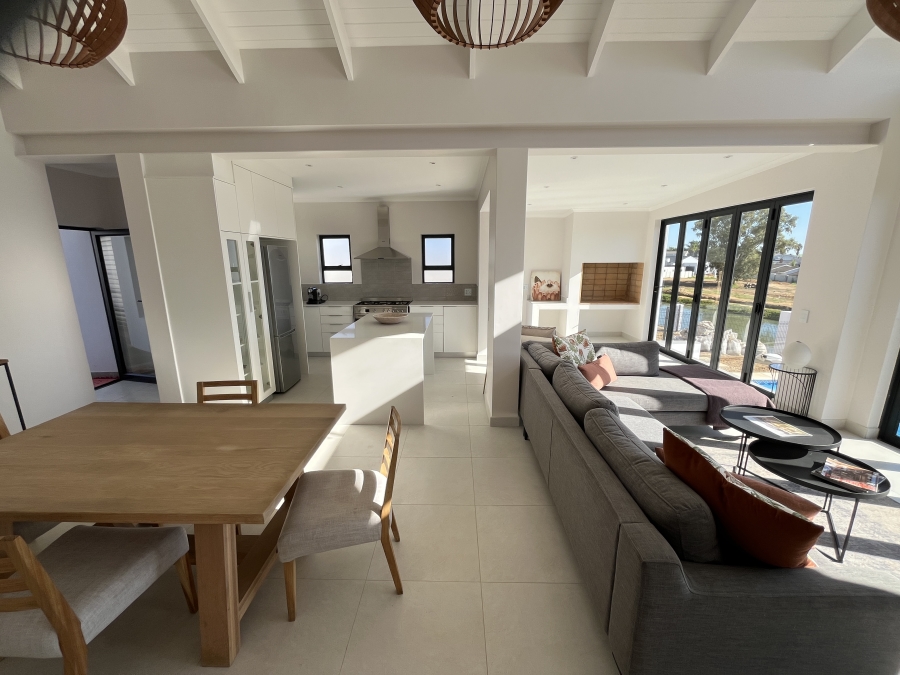 4 Bedroom Property for Sale in Wellington Central Western Cape
